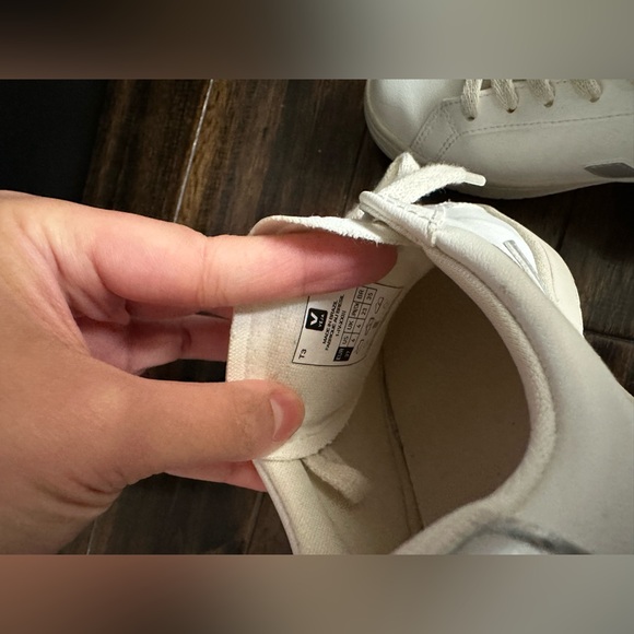 Veja Urca - Silver - Picture 6 of 9